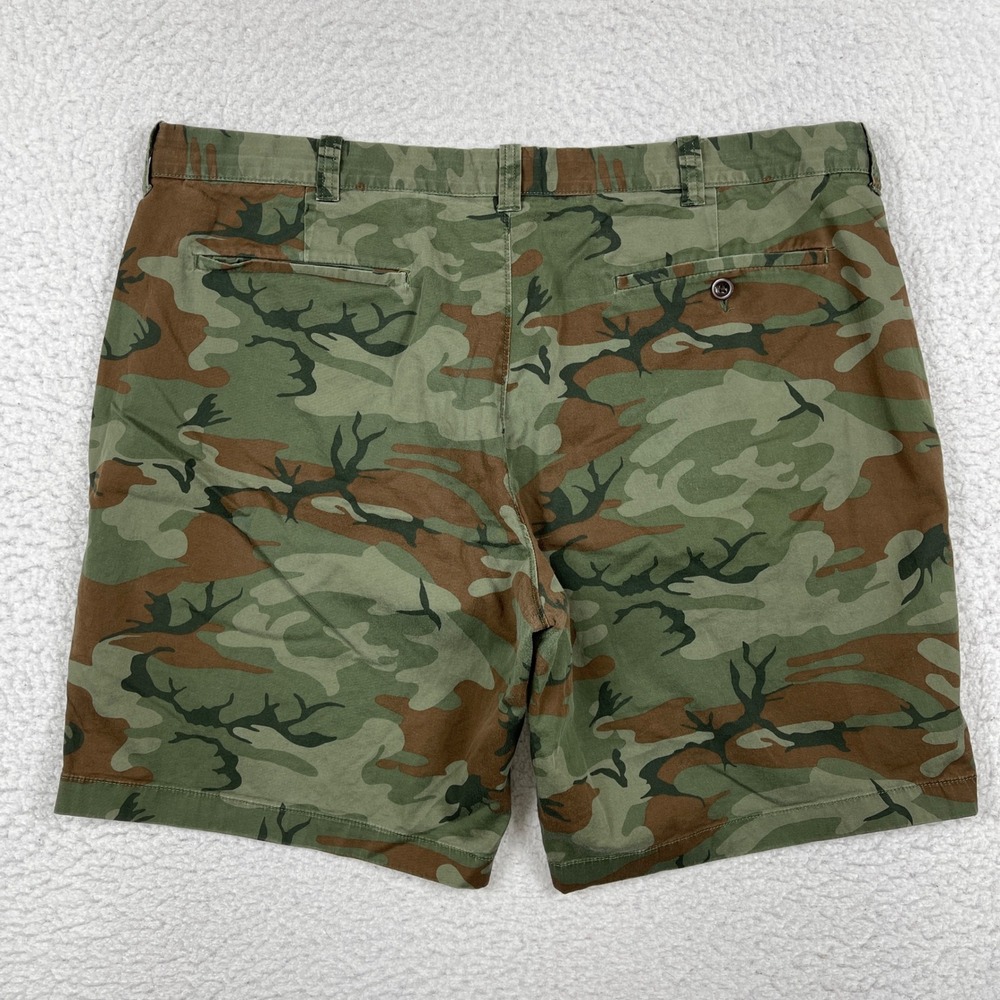 J.Crew Chino Shorts Mens 40 Green Camouflage Stretch Woodland Casual 9 Inseam - Picture 2 of 11